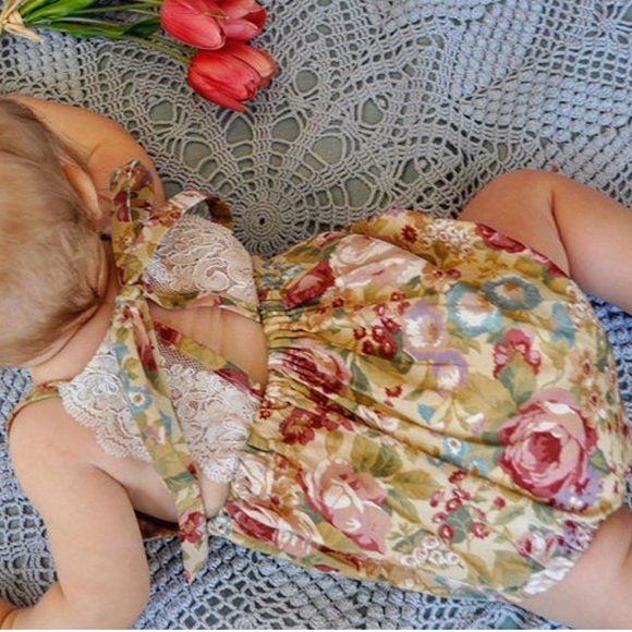 Handmade Floral & Lace Baby Romper - Picture 1 of 3